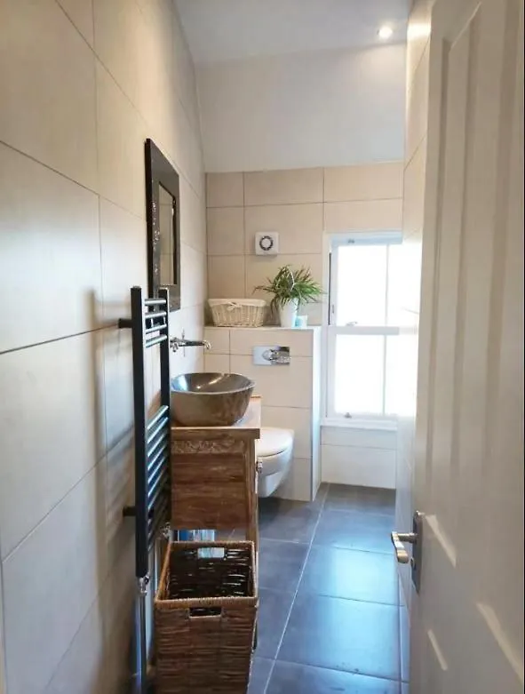 Stylish 2-Bed Flat, Quick Access To London Sights Apartment