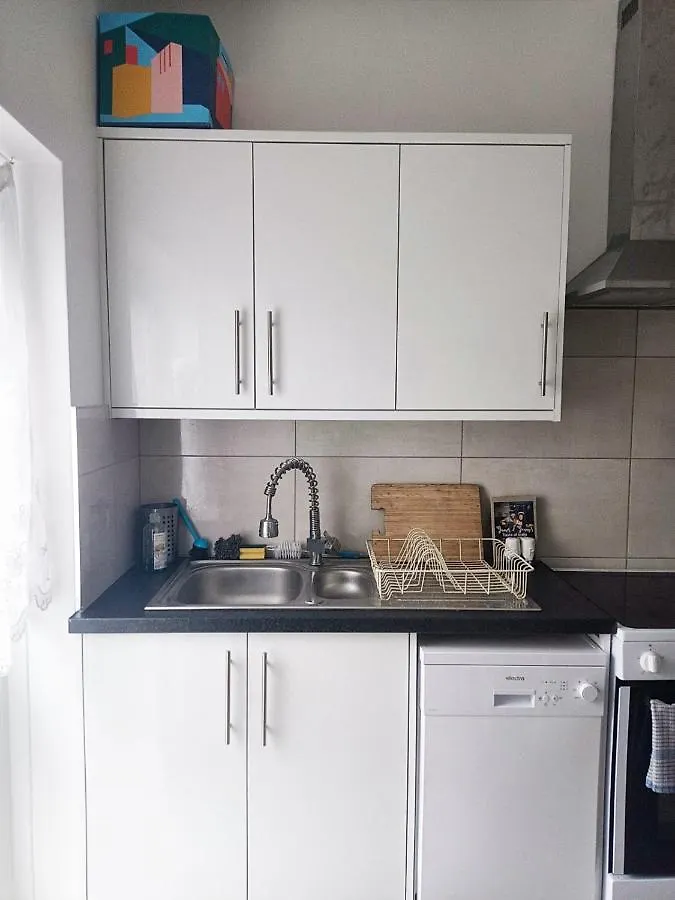 Stylish 2-Bed Flat, Quick Access To London Sights Apartment